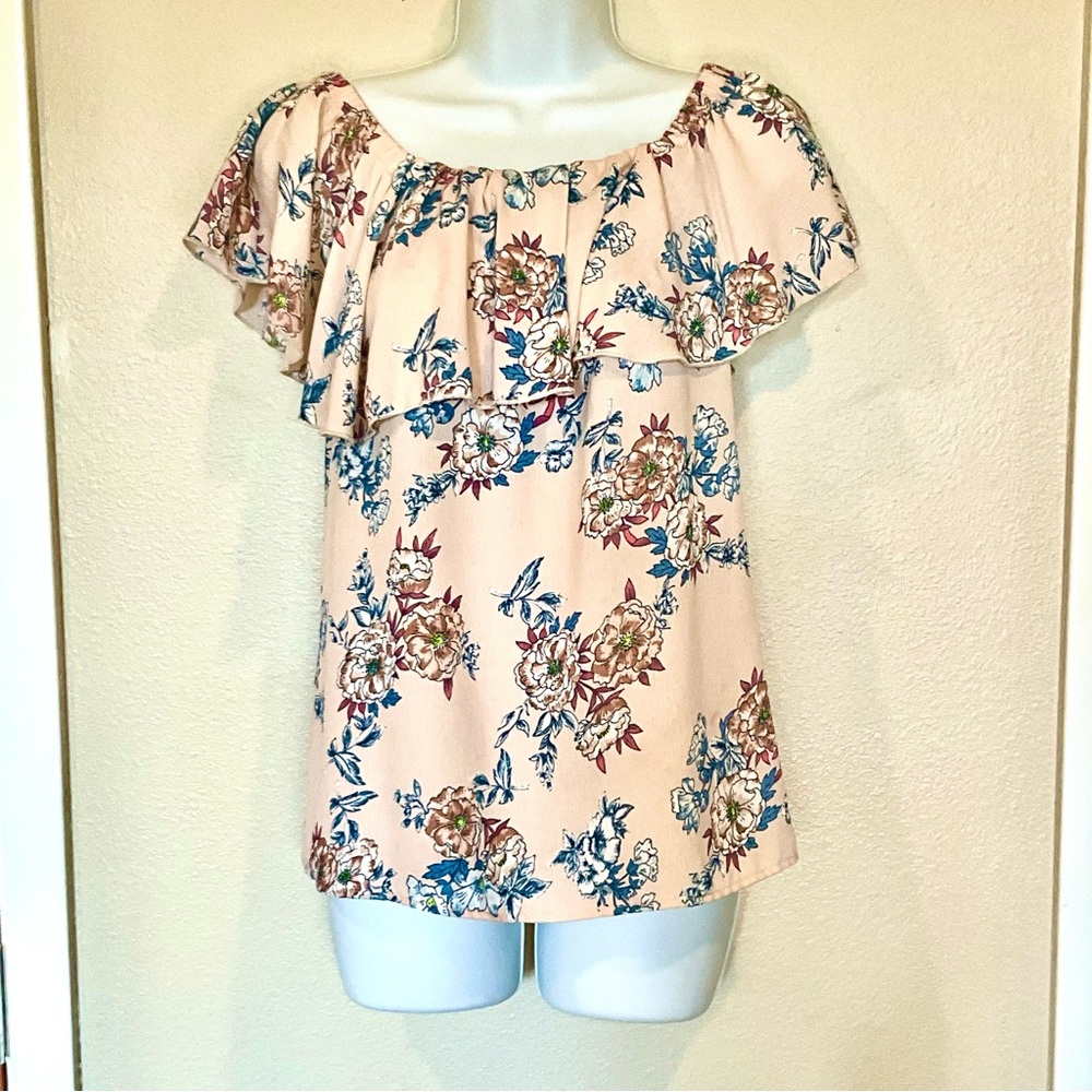Renee C. White Ruffled Short Sleeve Blouse